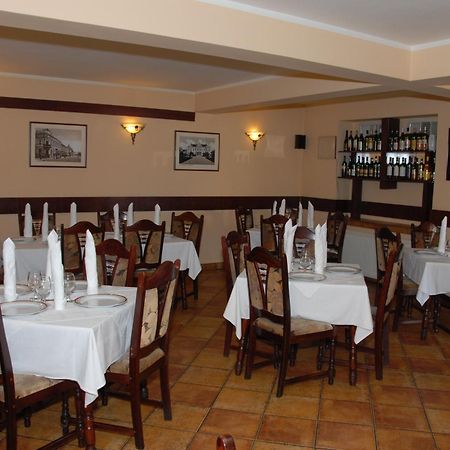 Pensiunea Turistica Europa Drobeta Turnu Severin Exterior photo